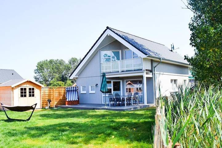 Ferienhaus für 8 Personen, mit Garten und Terrasse sowie Sauna, mit Haustier