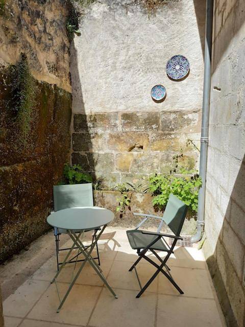 Location de vacances pour 3 personnes, avec terrasse et vue dans Brantôme en Périgord - 4