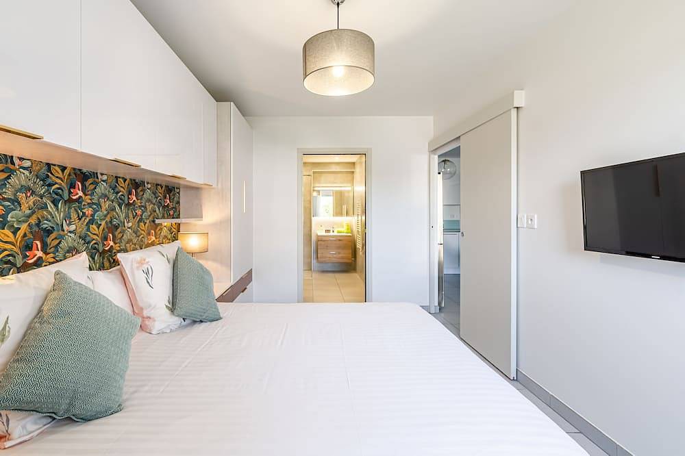 Entire apartment, Résidence pure <br>Apartment in La Ciotat 5 minutes from the beach by car in Ceyreste, Marseille region