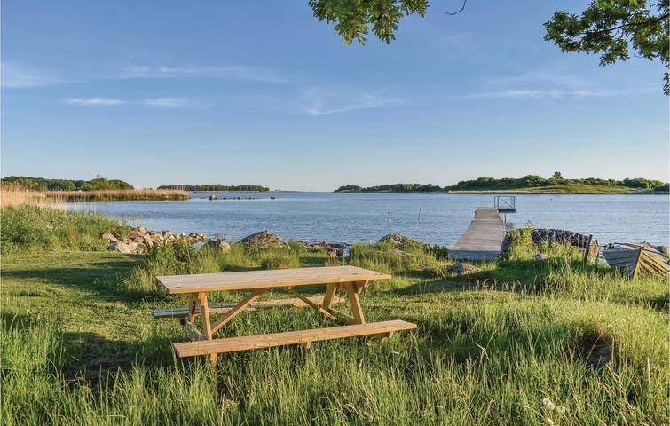 Ferienhaus für 6 Personen mit Terrasse in Falkvik, Sölvesborg und Umgebung