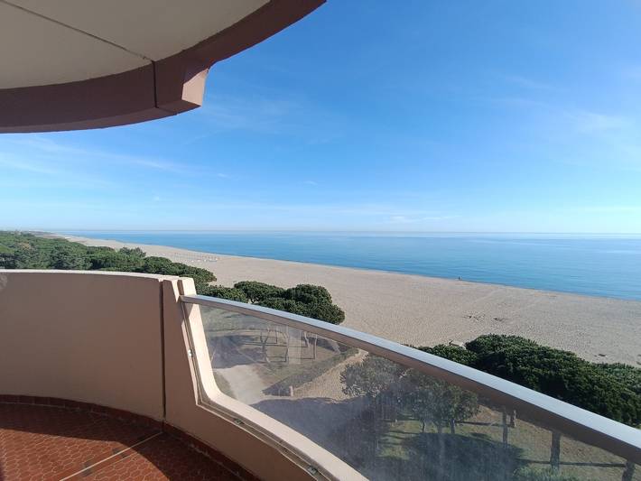 Ganze Wohnung, 3-Zimmer-Wohnung am Meer, Terrasse, Haustiere erlaubt, Parkplatz in La Côte Vermeille, Argelès-sur-Mer