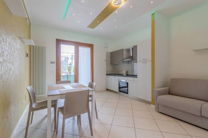 Appartamento intero, Guesthost - Cozy Terrace Apartment Campalto X4 in Venezia, Laguna di Venezia