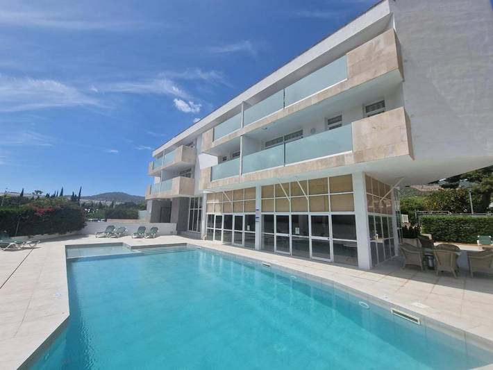 Ferienhaus für 4 Personen, mit Balkon und Terrasse sowie Garten und Pool in Palmanova