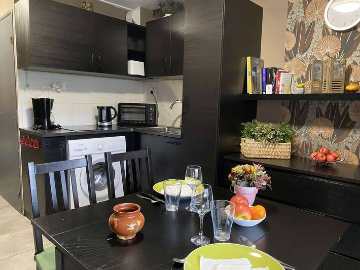 Gîte pour 4 personnes, avec balcon, animaux acceptés dans Thermes des Hespérides - 3