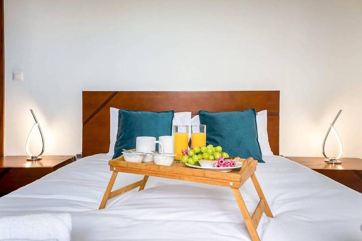 Chalet para 6 personas, con Balcón y Terraza además de Jardín y Vistas en Santana