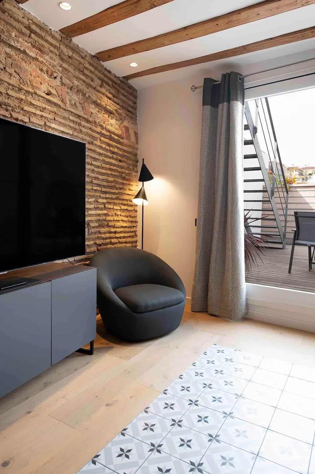 Apartamento inteiro, Utopia - dream penthouse in El Born 2 terraces in Centro Barcelona, Barcelona
