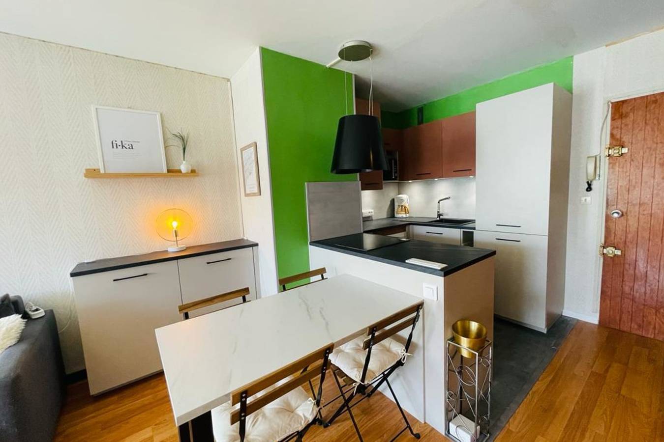 Apartamento entero, Apartamento de vacaciones para 4 personas con terraza in San Juan de Luz, Region de Bayona