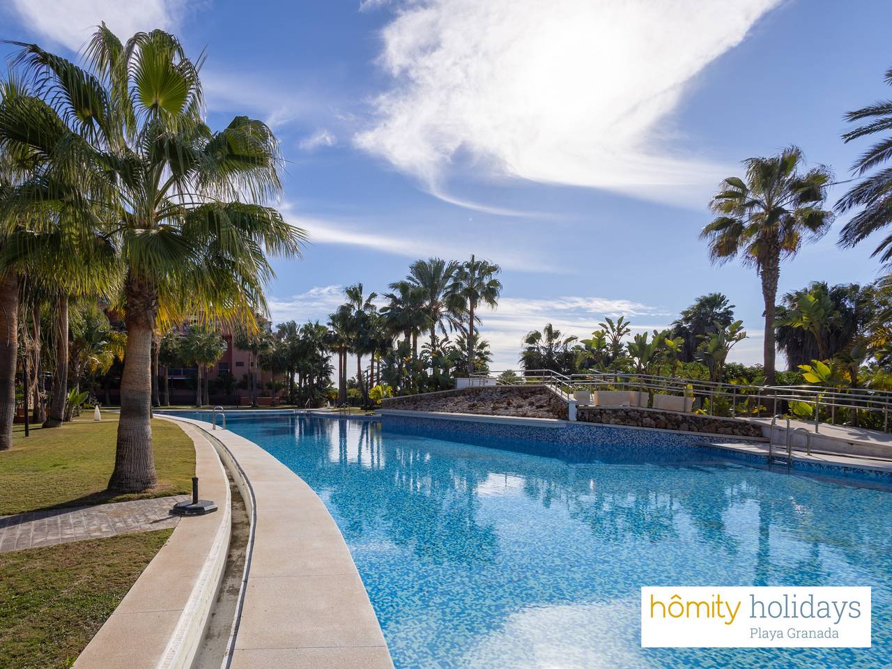 Apartamento entero, Apartamento de vacaciones para 7 personas con terraza in Playa Granada, Motril