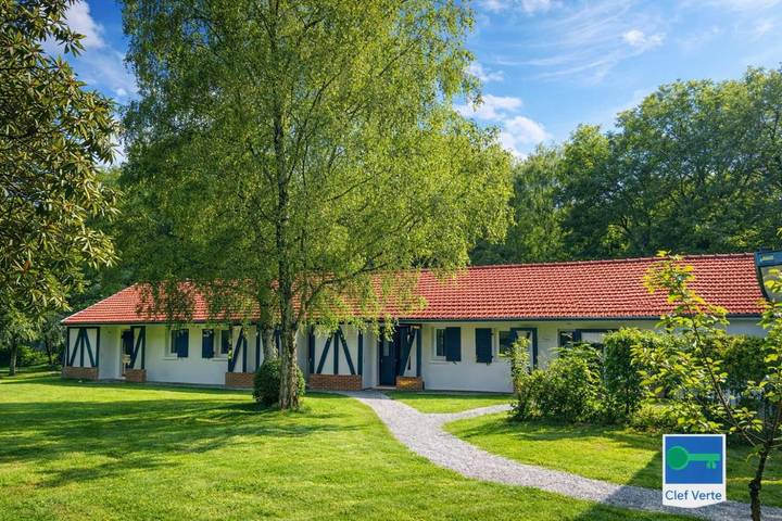 Station pour 2 personnes, avec vue et balcon à Saint-Quentin-en-Tourmont - 3