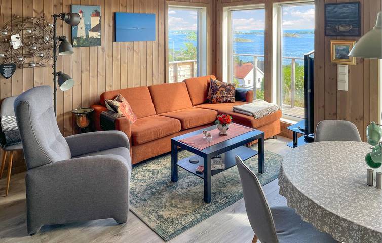 Ferienhaus für 6 Personen mit Terrasse in Arendal