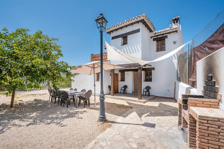 Casa rural para 17 personas, con jardín, Se admiten mascotas en Algarinejo - 3