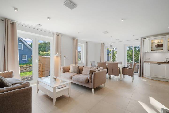 Ferienhaus für 6 Personen, mit Balkon und Terrasse sowie Garten und Ausblick in Garding