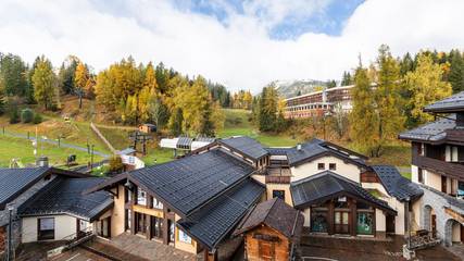 Gîte pour 4 personnes, avec jardin dans Doucy