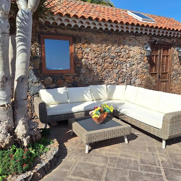 Casa de vacaciones para 4 personas, con Terraza y Jacuzzi además de Jardín y Sauna en Santa Cruz de Tenerife - 2