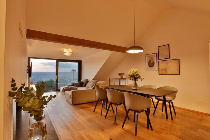 Ferienwohnung für 6 Personen, mit Terrasse und Ausblick in Ravensburg