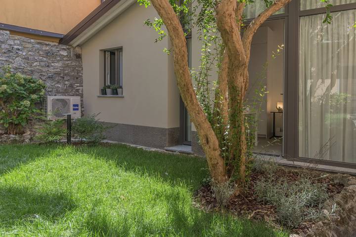 Gîte pour 2 personnes, avec jardin dans Varenna - 3