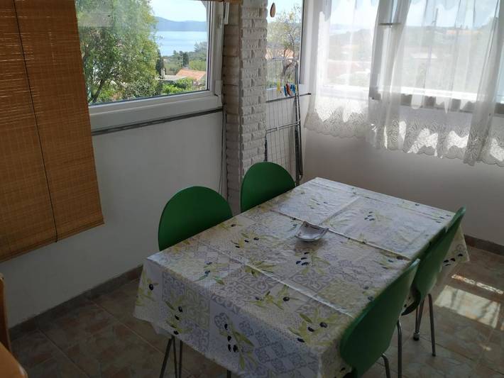 Apartament wakacyjny dla 2 osób, z widok i taras w Dugi Otok