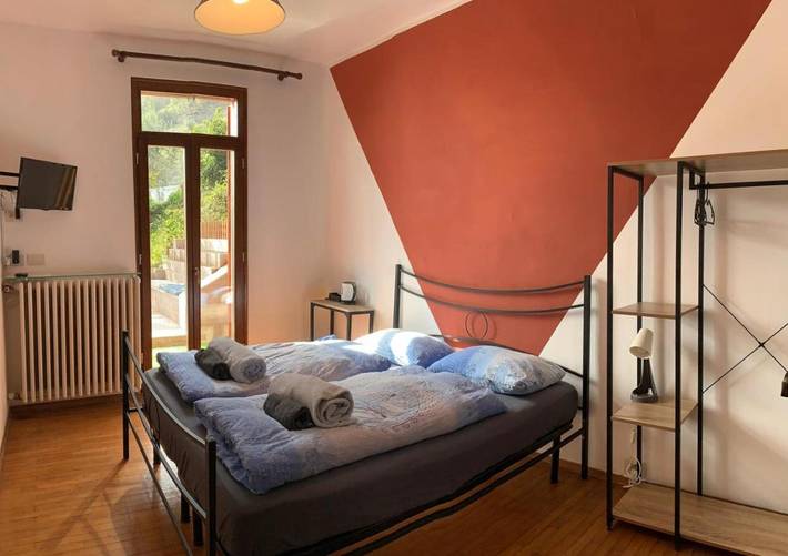 Chambre d’hôte pour 3 personnes, avec vue sur le lac ainsi que vue et jardin dans Piémont - 4