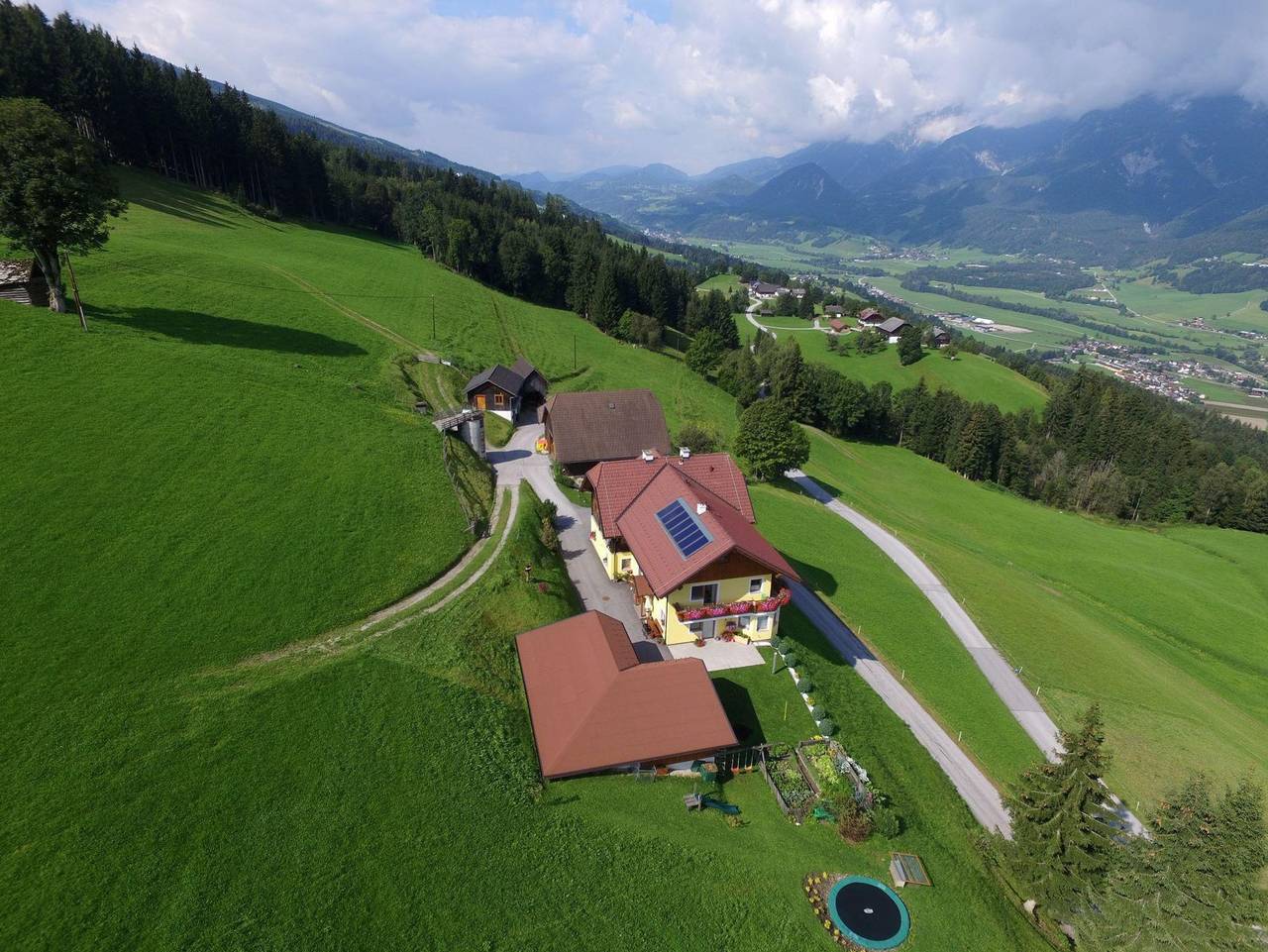 Ganze Ferienwohnung, Waldherrhof - App. Stoderblick - 1-3 Sz & Bäder (2-6 P.) in Gössenberg, Schladming-Dachstein