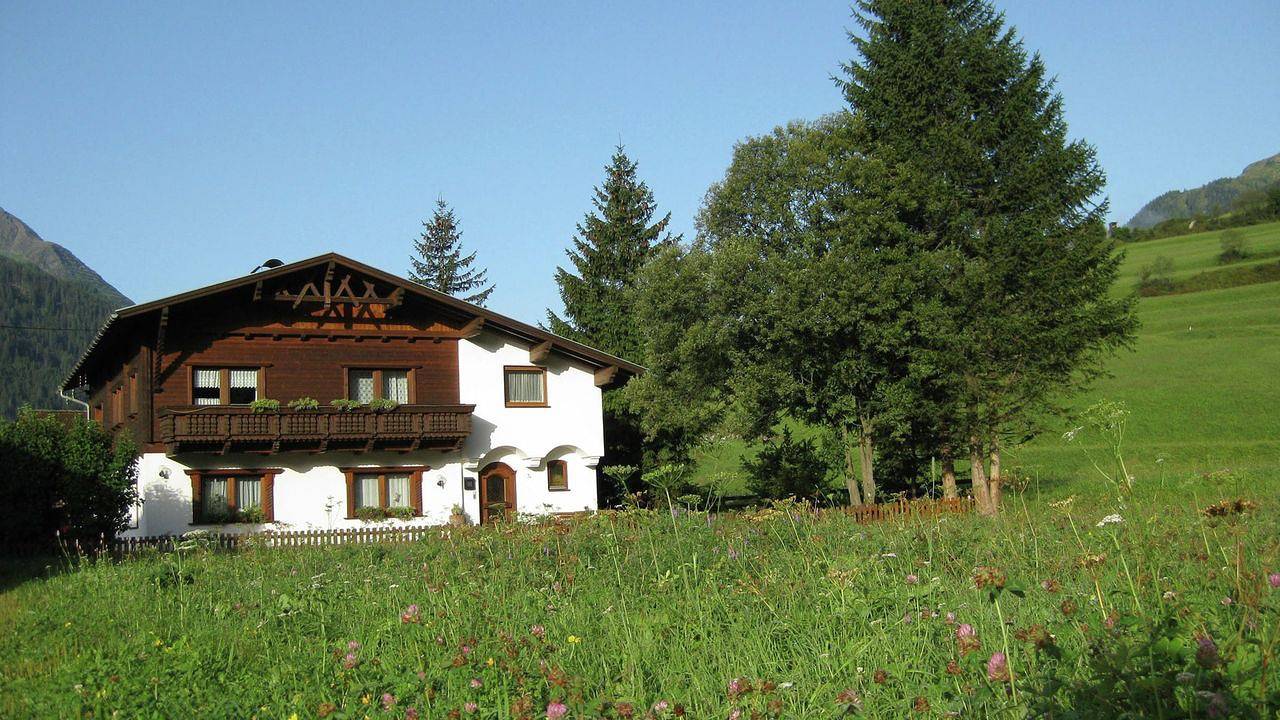 Ganze Ferienwohnung, Ferienwohnung für 8 Personen (150 m²) in Pettneu in Pettneu, Pettneu am Arlberg