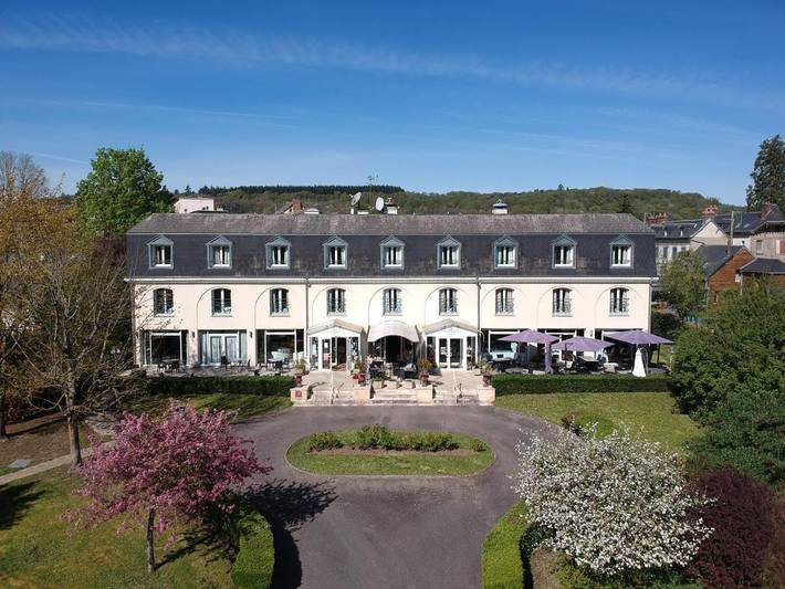 Hôtel pour 2 personnes, avec Terrasse ainsi que Jardin et Vue