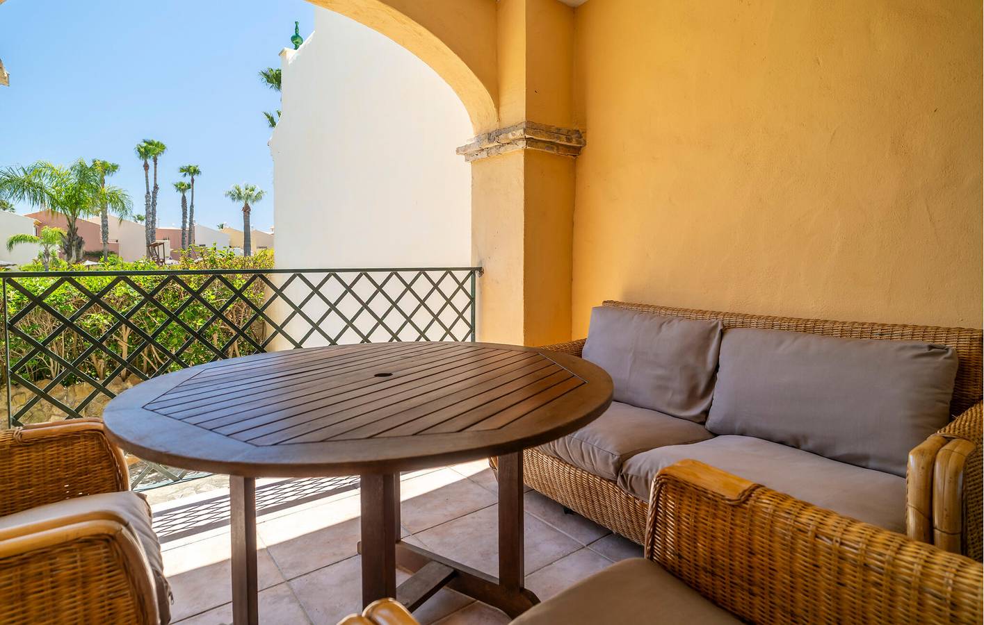 Apartment am Strand mit Pool und Parkplatz 300m von Playa de Atlanterra in Playa de Atlanterra (Barbate), Tarifa