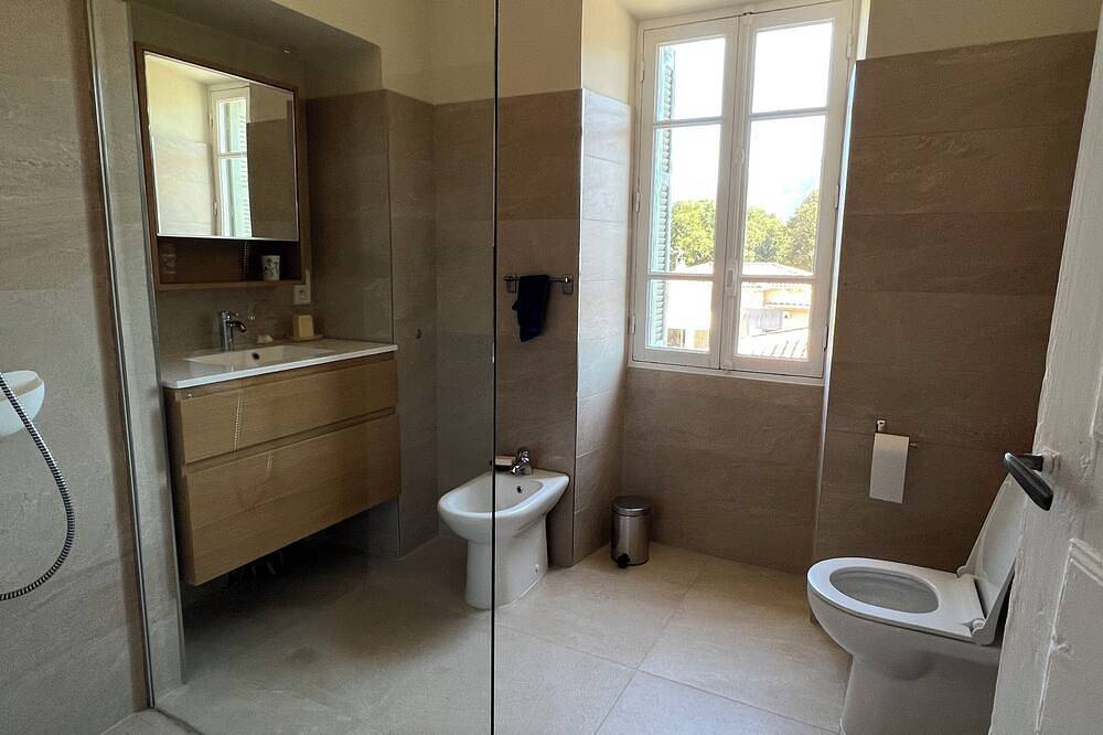 Traditional village house, 15 minutes from the beach. in Cauro, Ajaccio und Umgebung