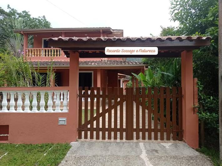 Casas e apartamentos de temporada para 7 pessoas, com vista para o lago e vista e ainda jardim em Massaguaçu