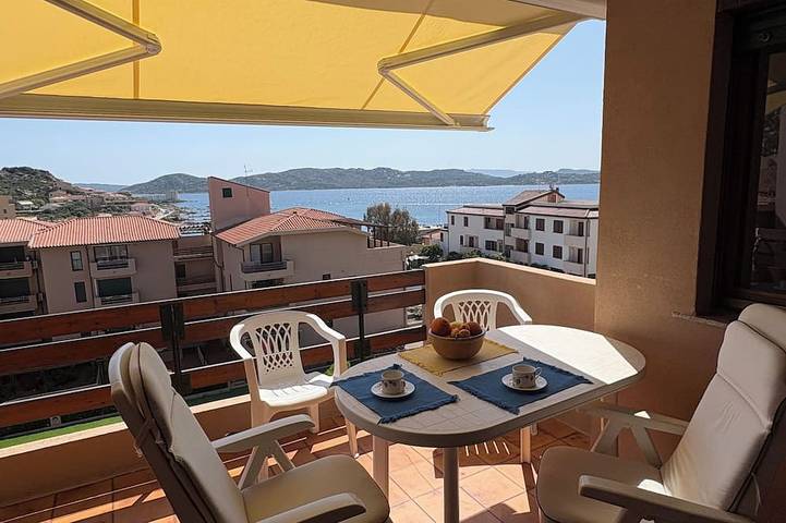 Ferienwohnung für 4 Personen, mit Balkon und Pool
