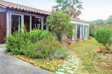 Gîte pour 4 personnes, avec jardin, animaux acceptés à Salles-d'Aude
