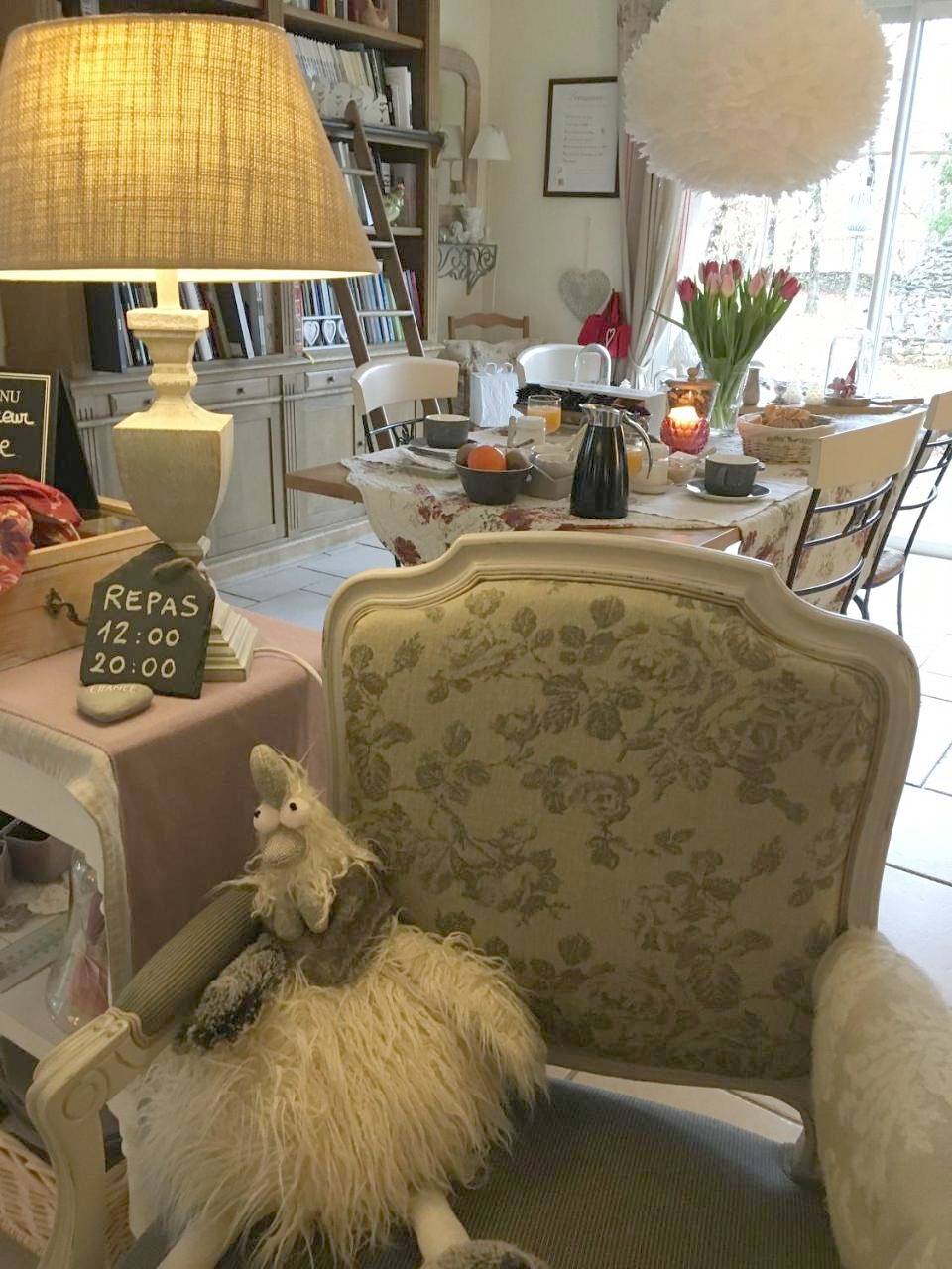 Double Room with Garden View in Lalbenque, Quercy