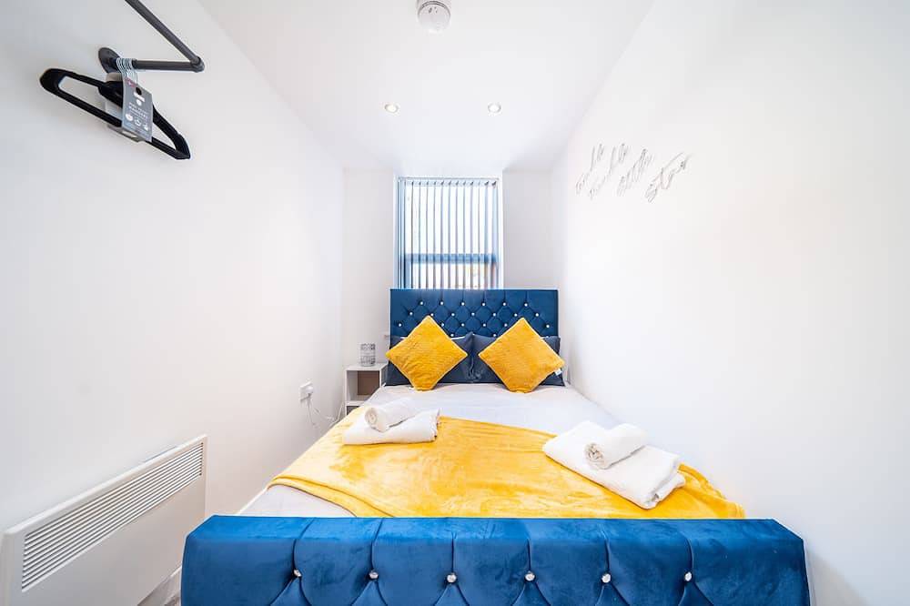 Ganze Wohnung, Apartment-Komfort-Eigenes Badezimmer-Strassenblick-Free Private Parking in Rochdale, Greater Manchester