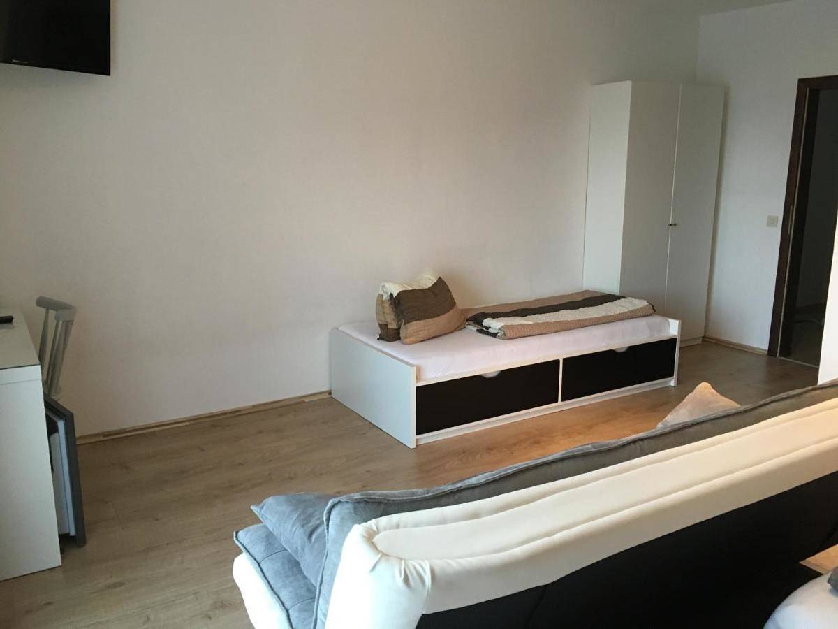 Pension Waldesruh in Schiefling am See, Klagenfurt-Land