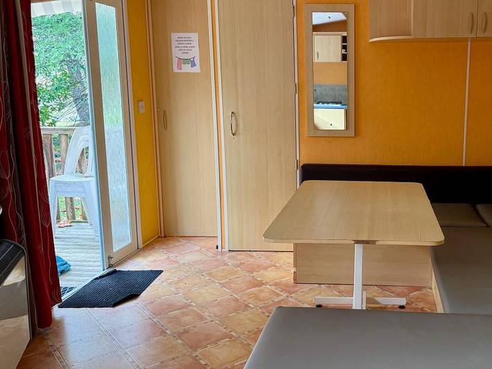 Static caravan for 5 people in Dordogne