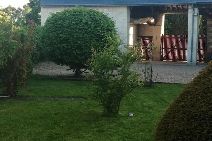 Location de vacances pour 4 personnes, avec vue et jardin à Savigny-en-Véron - 4
