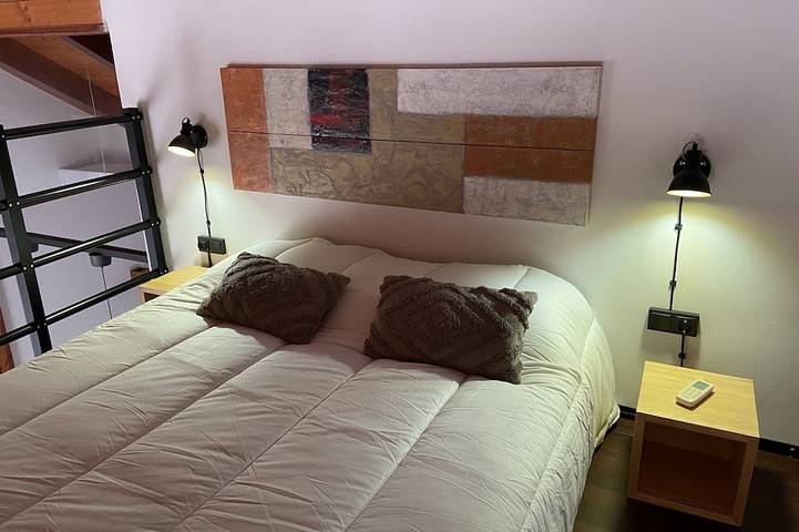 Appartement entier, Loft-style penthouse, with unbeatable views of the Plaza del Pilar. in Saragosse, Province de Saragosse