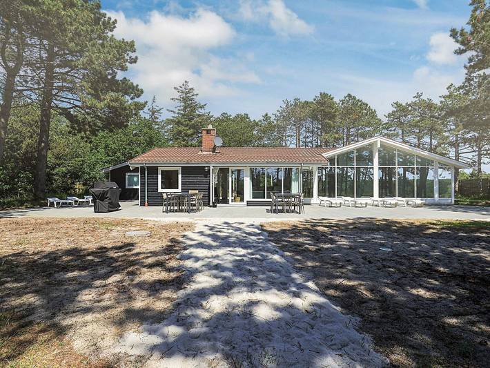 Ferienhaus für 16 Personen, mit Terrasse und Pool sowie Sauna auf Langeland - 4