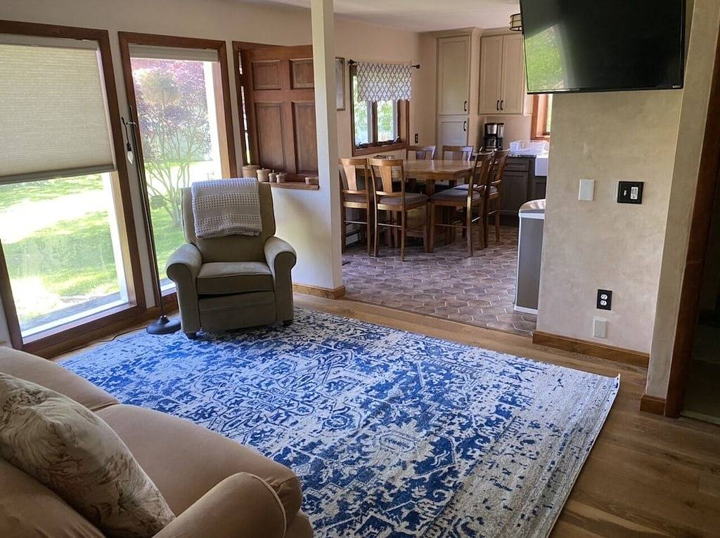 Ganze Wohnung, Beautiful Home Minuten zum Strand in Middletown, Newport County