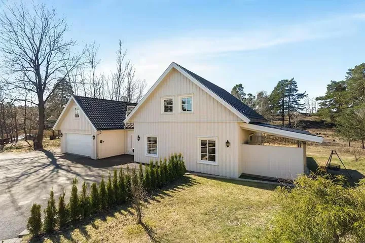 Ferienhaus für 6 Personen, mit Sauna und Terrasse sowie Garten und Whirlpool - 1