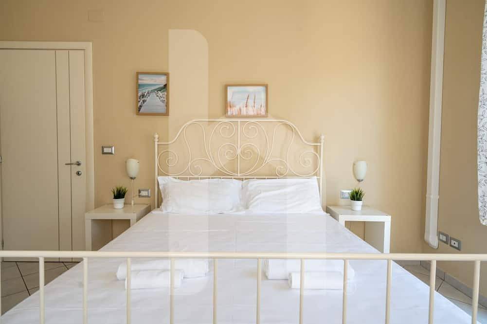 Appartamento intero, Homiday - Via Gramsci, Bilocale Azzurro in Pineto, Provincia di Teramo