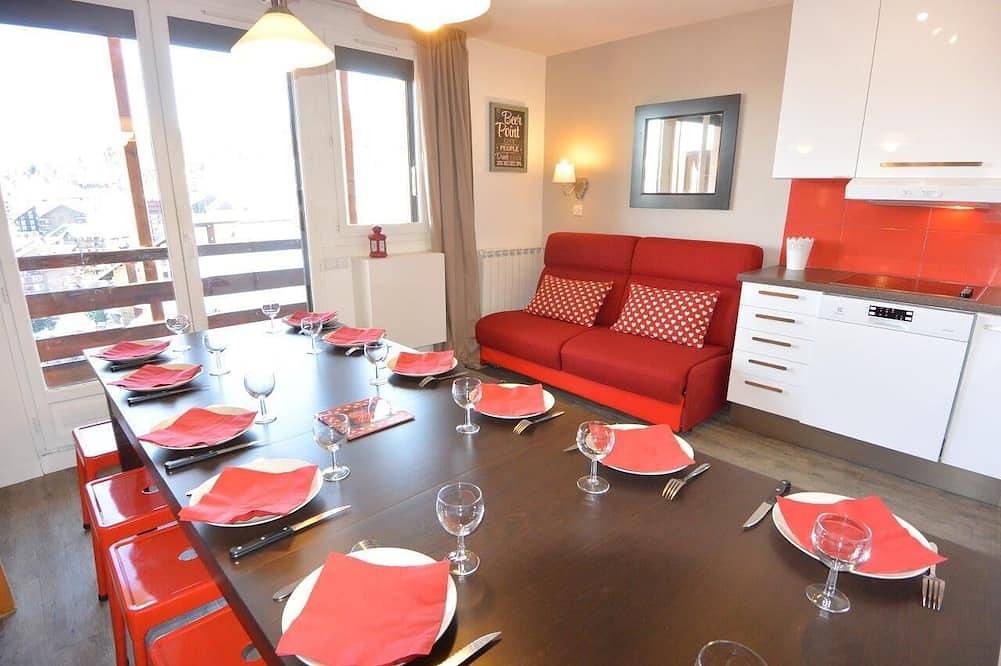 Apartamento entero, Risoul 4 bedroom duplex sleeps 11, at the foot of the slopes, summer winter in Station de Risoul, Risoul