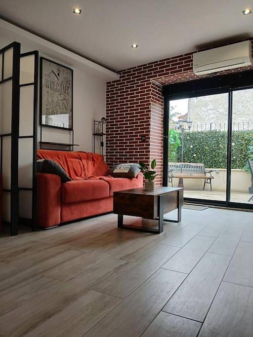 Location de vacances pour 3 personnes, avec terrasse à Chalifert