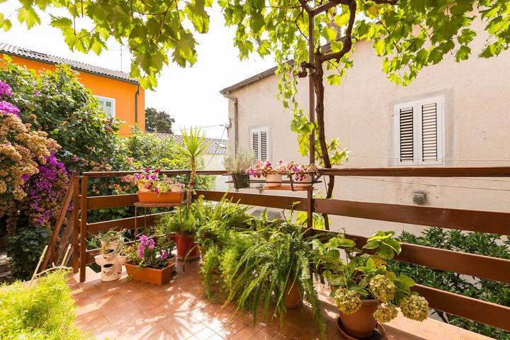 Ferienwohnung für 2 Personen, mit Balkon/Terrasse in Mali Lošinj