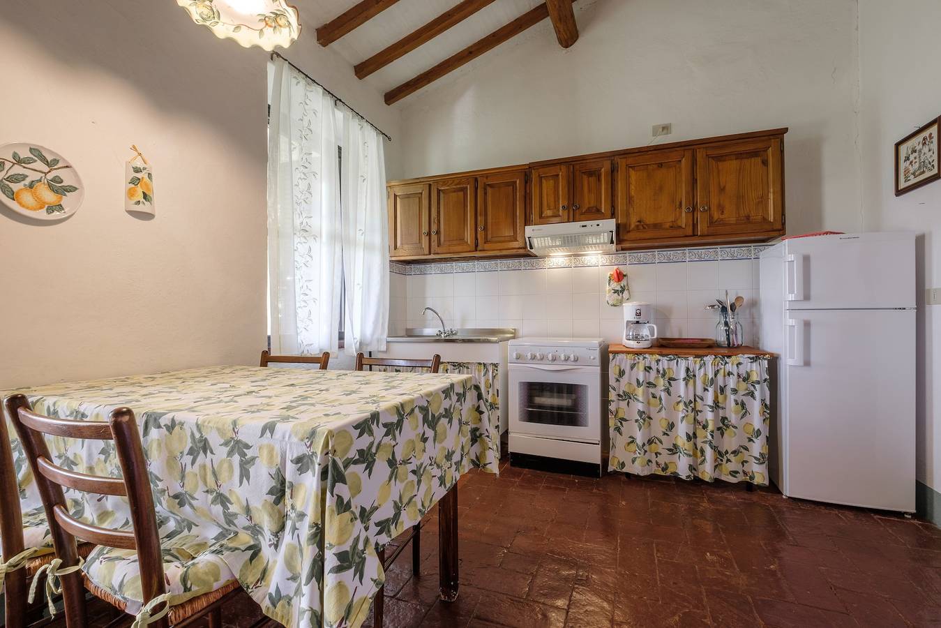 Hel lägenhet, Lägenhet för 3 Personer med balkong in Radicofani, Val d'Orcia