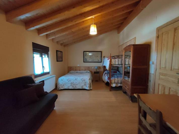 Casa rural para 11 personas, con Terraza y Jardín en Berrocalejo de Aragona - 2