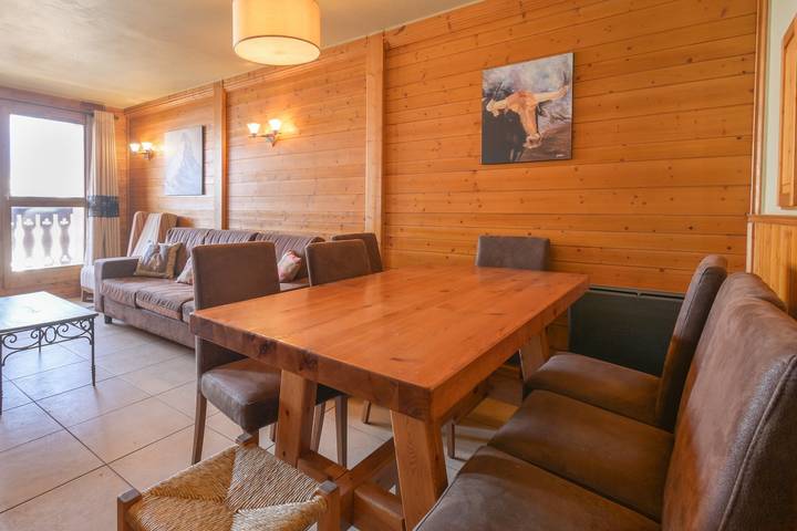 Gîte pour 8 personnes, avec jacuzzi ainsi que balcon et sauna dans La Plagne - 4