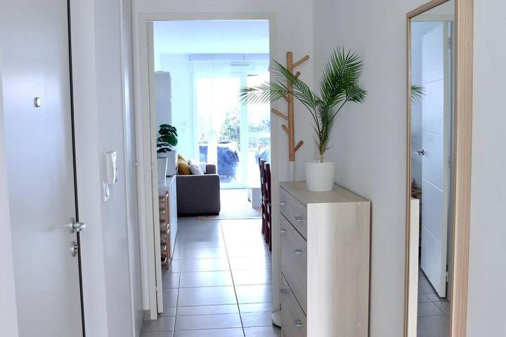 Gîte pour 6 personnes, avec jardin à Ferney-Voltaire - 2