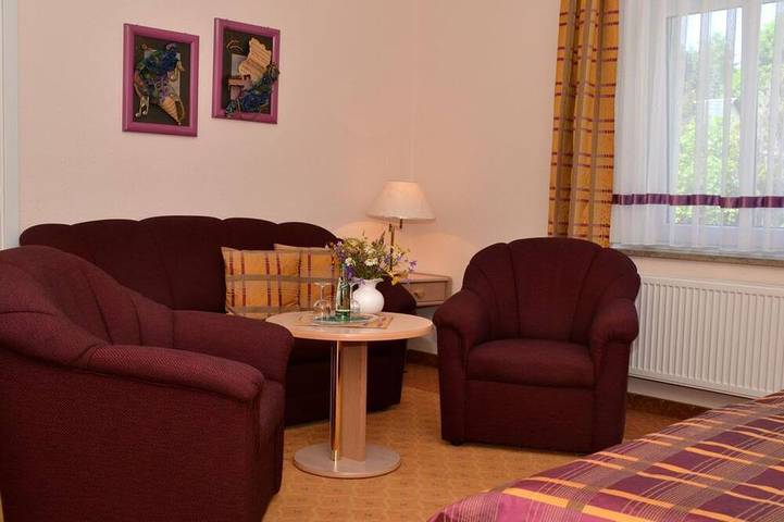 Doppelzimmer, Dusche, Wc, Komfort online - Parkhotel Helene in Bad Elster, Chemnitz und Umgebung
