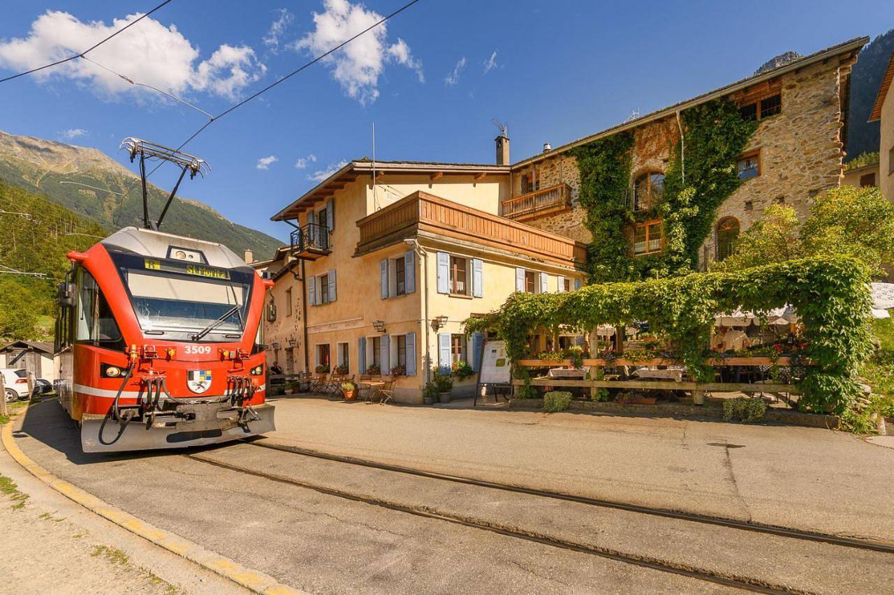 Standard Single Room with Shared Bathroom in Miralago, Poschiavo