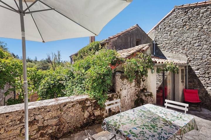 Steinhaus im Herzen von Larzac – Natur, freilaufende Pferde und Entspannung garantiert in Vissec, Le Vigan und Umgebung